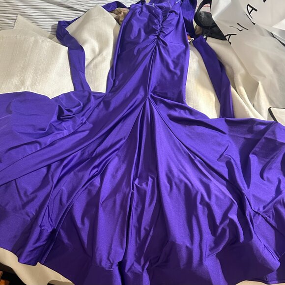 Dear Moon Deep Purple satin Prom Dress -Size 0- Elegant Trumpet Silhouette - Picture 7 of 8